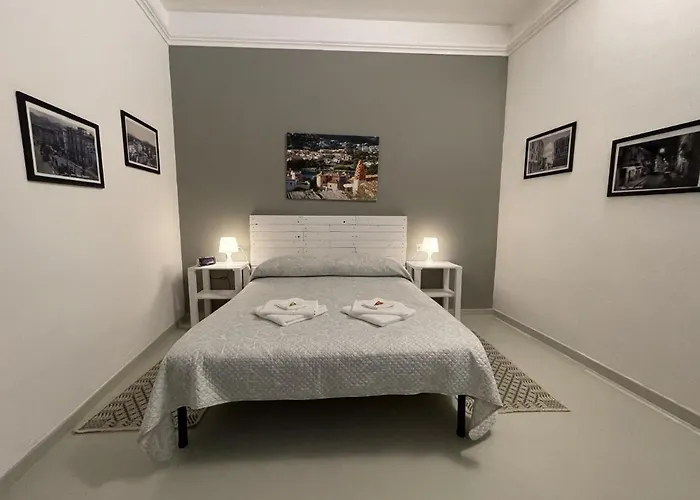 #garibaldi 05 - Old Town *