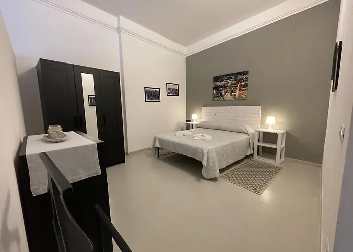 #garibaldi 05 - Old Town Lägenhet