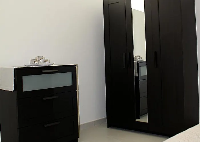 #garibaldi 05 - Old Town דירה